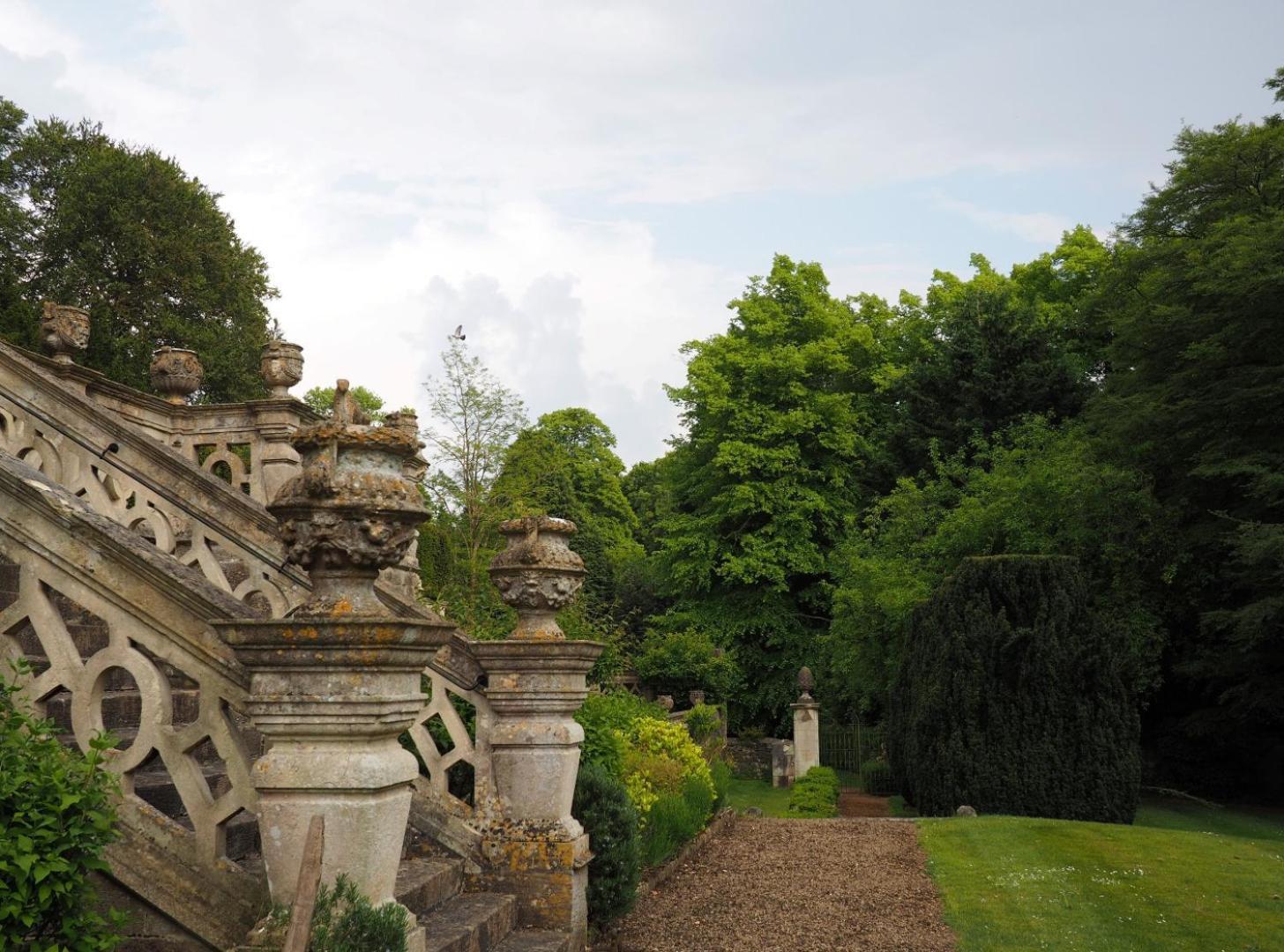 The Hall - Historic Grade I-Listed Jacobean Mansion Bradford-On-Avon Exterior foto